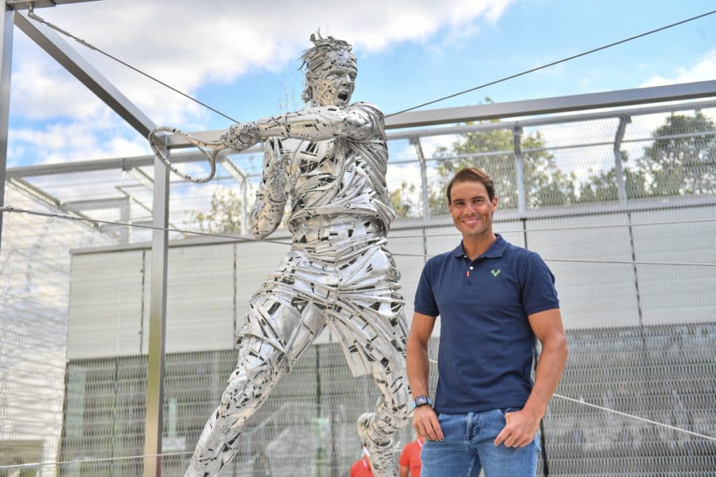 Roland Garros presenta estatua gigante de Rafael Nadal ...