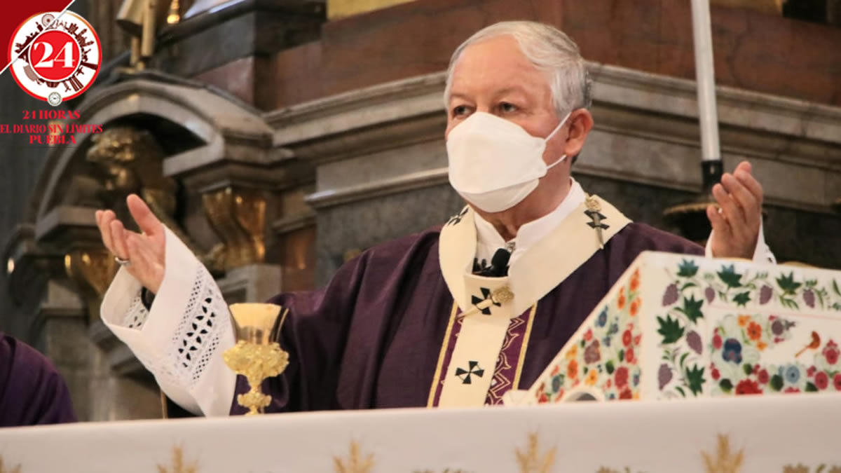Lamenta arzobispo de Puebla violencia en el país; pide por la paz