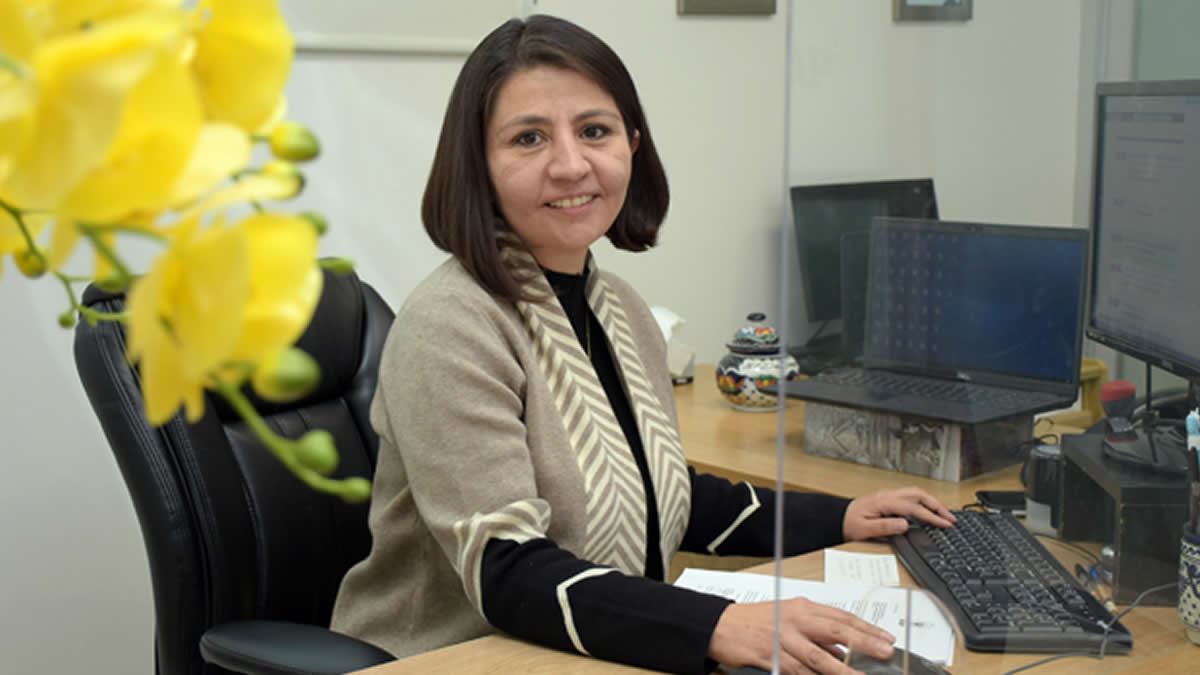 Consuelo Molina, segunda mujer en ocupar la dirección en Ciencias de la Computación