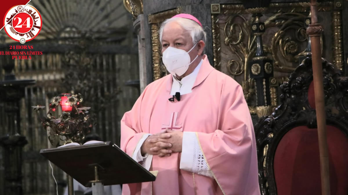 Invita arzobispo de Puebla a participar en la Procesión de Viernes Santo