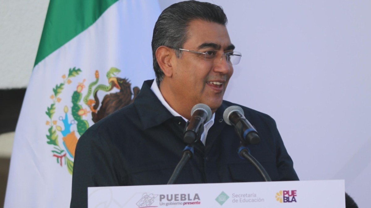 Sergio Salomón Céspedes Peregrina /Gobernador Puebla
