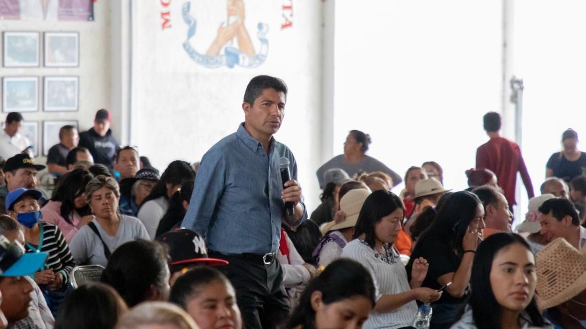 Eduardo Rivera se reúne con estructura en Ocoyucan