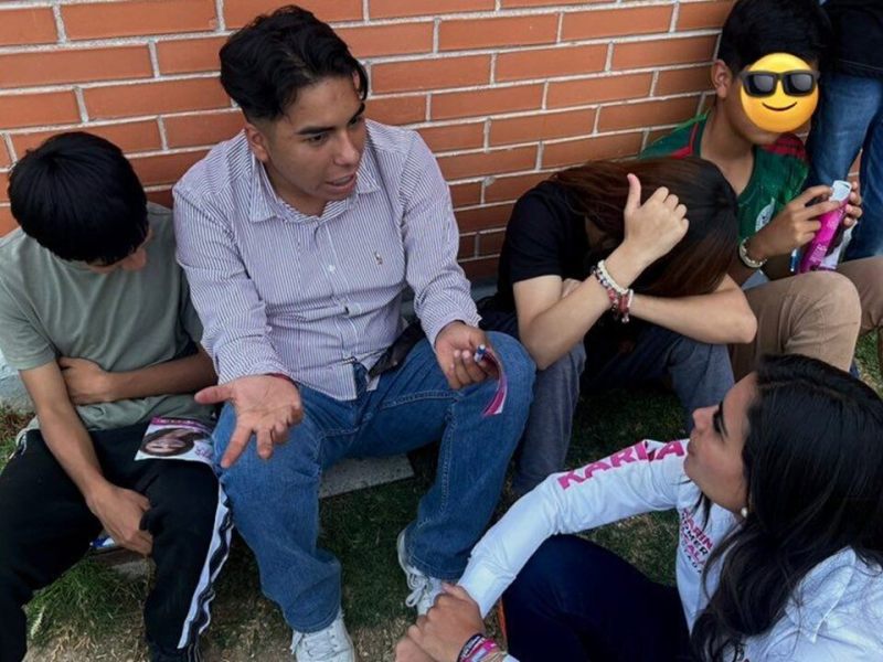 Karina Romero Alcalá, exhortó a los jóvenes a ejercer su voto