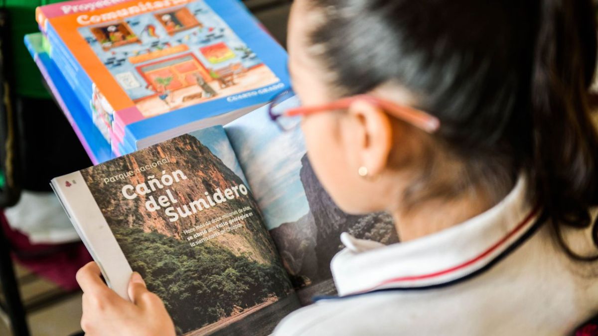 Libros de texto gratuito en Puebla