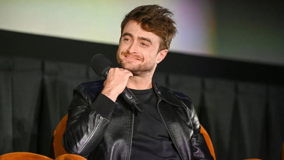 Foto: AFP | El actor Daniel Radcliffe dijo que le entristece el puesto de la escritora JK Rowling sobre los derechos de las personas transgénero, y agregó en una entrevista que no ha conversado con la autora de Harry Potter en años
