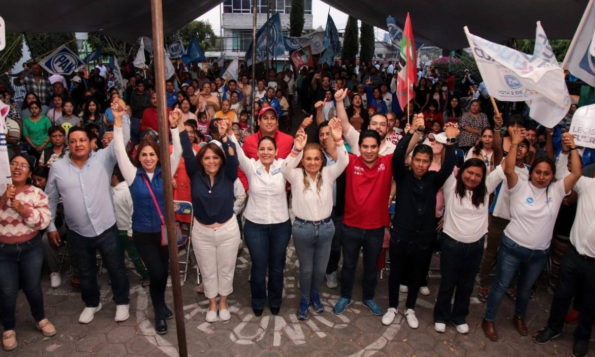 Lupita Cuautle cierra campaña en la colonia Concepción Guadalupe