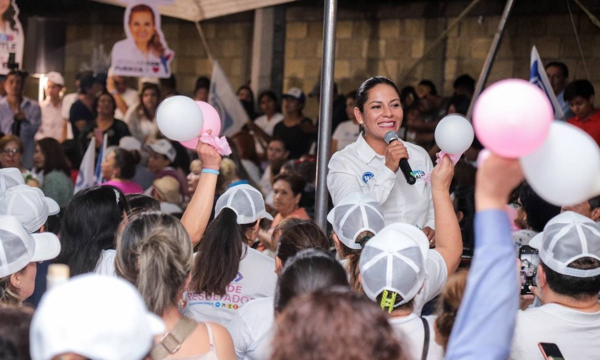 Lupita Cuautle, candidata a San Andrés Cholula, ofreció mayor seguridad, infraestructura y dar continuidad a un gobierno innovador | Foto: Especial