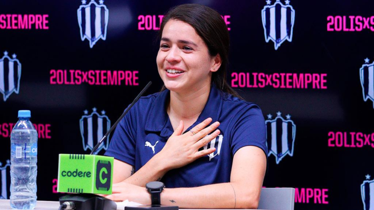Foto: Rayadas | En una conferencia muy emotiva, Daniela Solis anunció su retiro de las canchas y habló sobre lo que será su despedida de Rayadas.