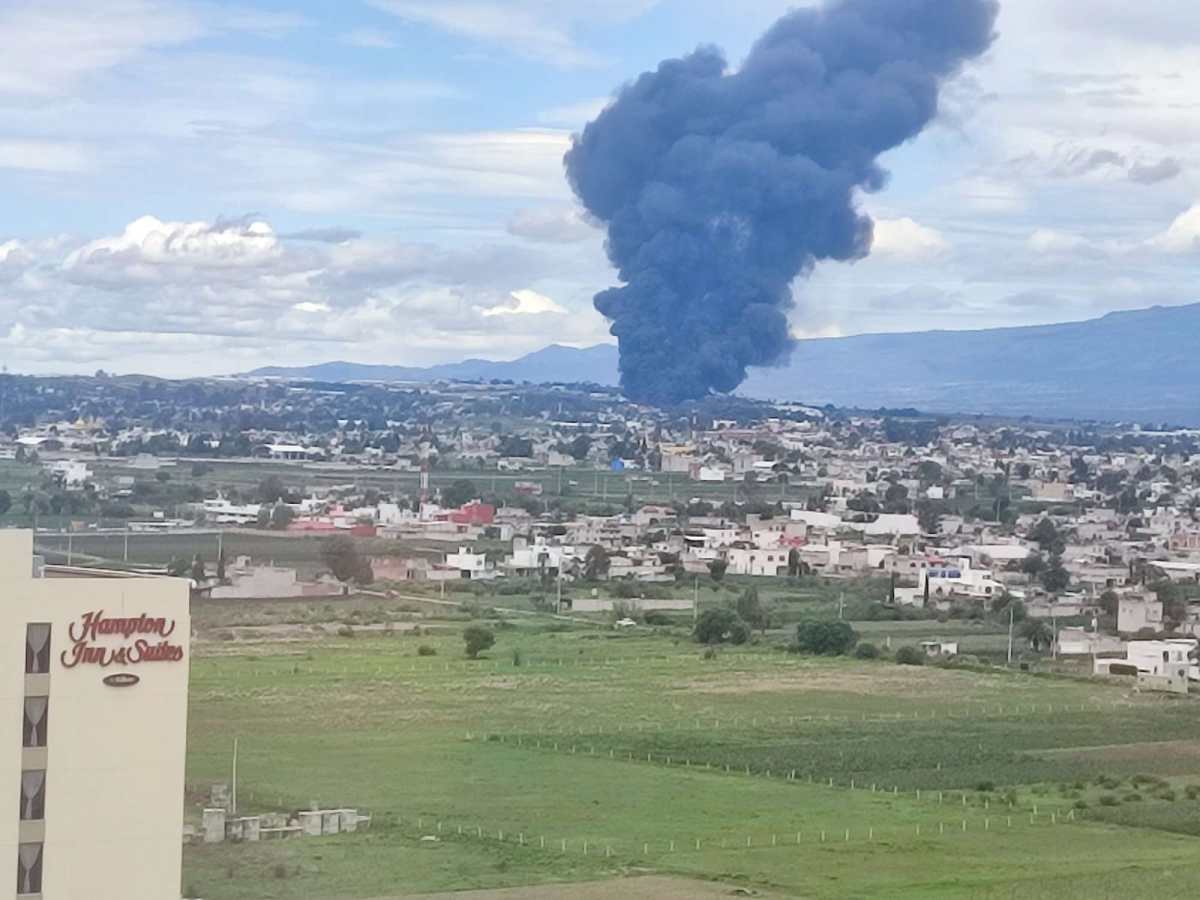 Se registra un fuerte incendio en las cercanías del CONALEP en Chipilo