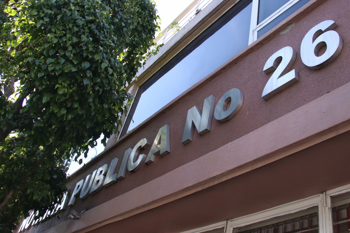 En un paso significativo hacia la regulación y fortalecimiento del servicio notarial en el estado de Puebla, la Comisión de Gobernación y Puntos Constitucionales del Congreso local ha respaldado un proyecto de dictamen para reformar y añadir disposiciones clave a la Ley del Notariado.