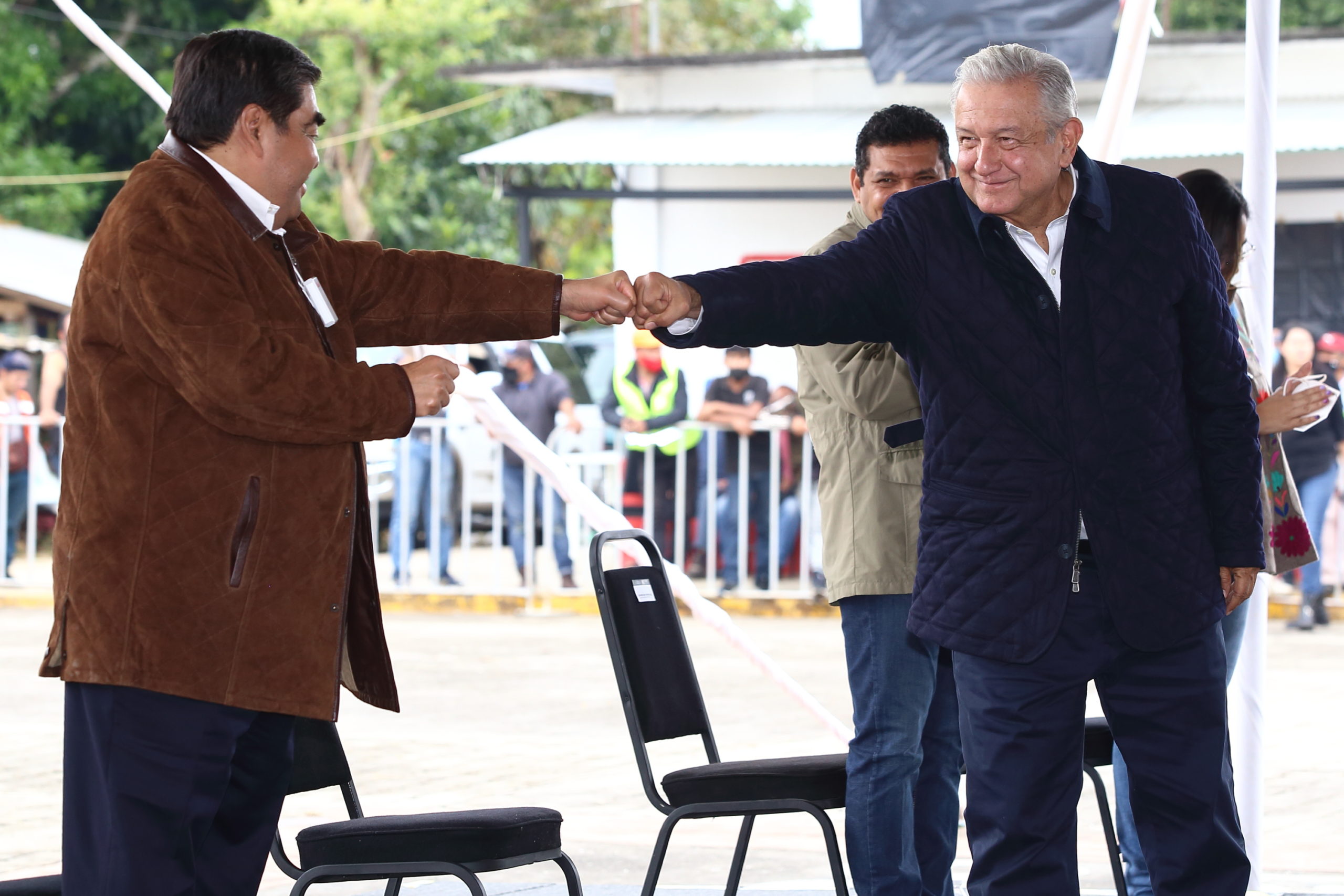 AMLO BARBOSA