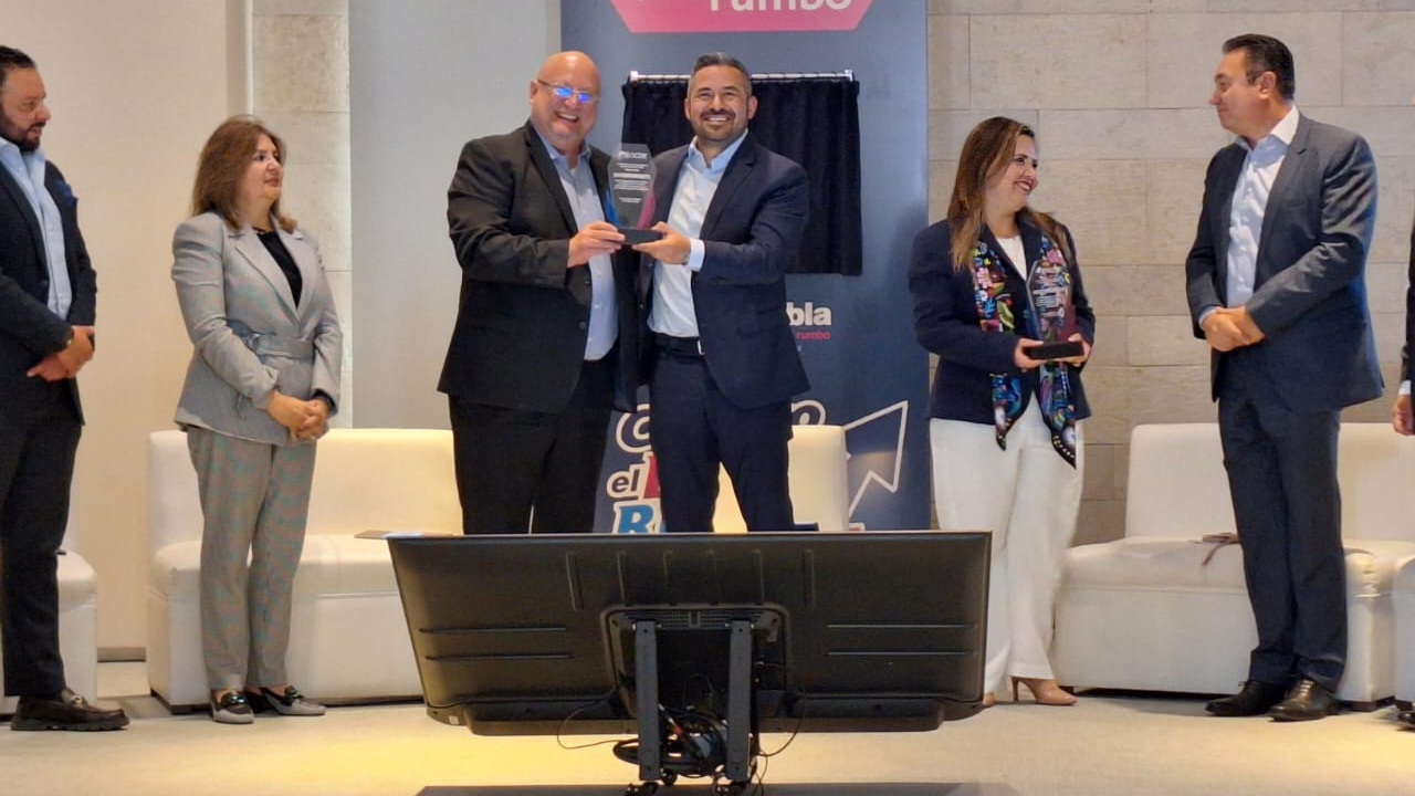 Adán Domínguez /Reconocimiento OCDE