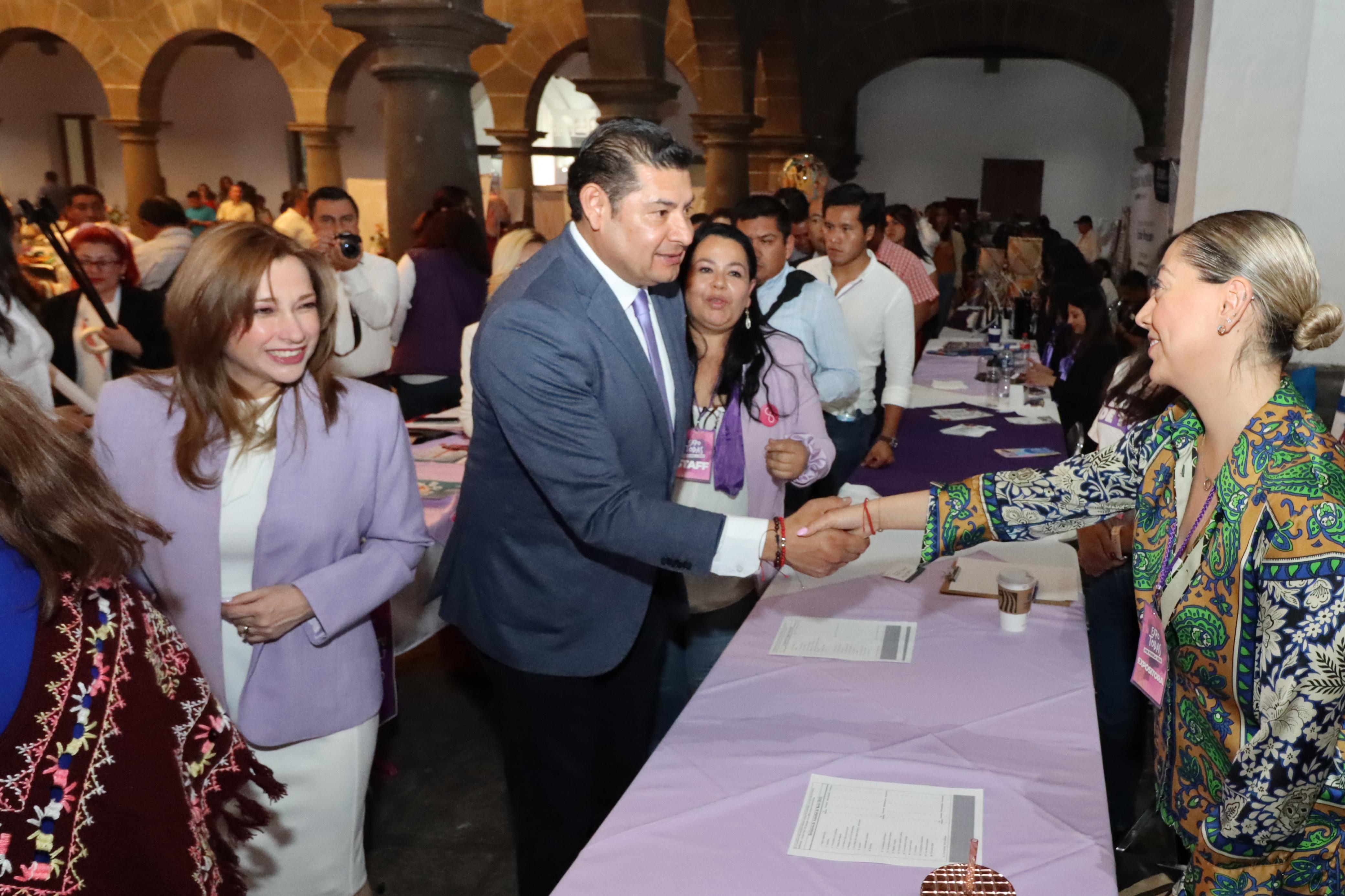 Armenta se registra
