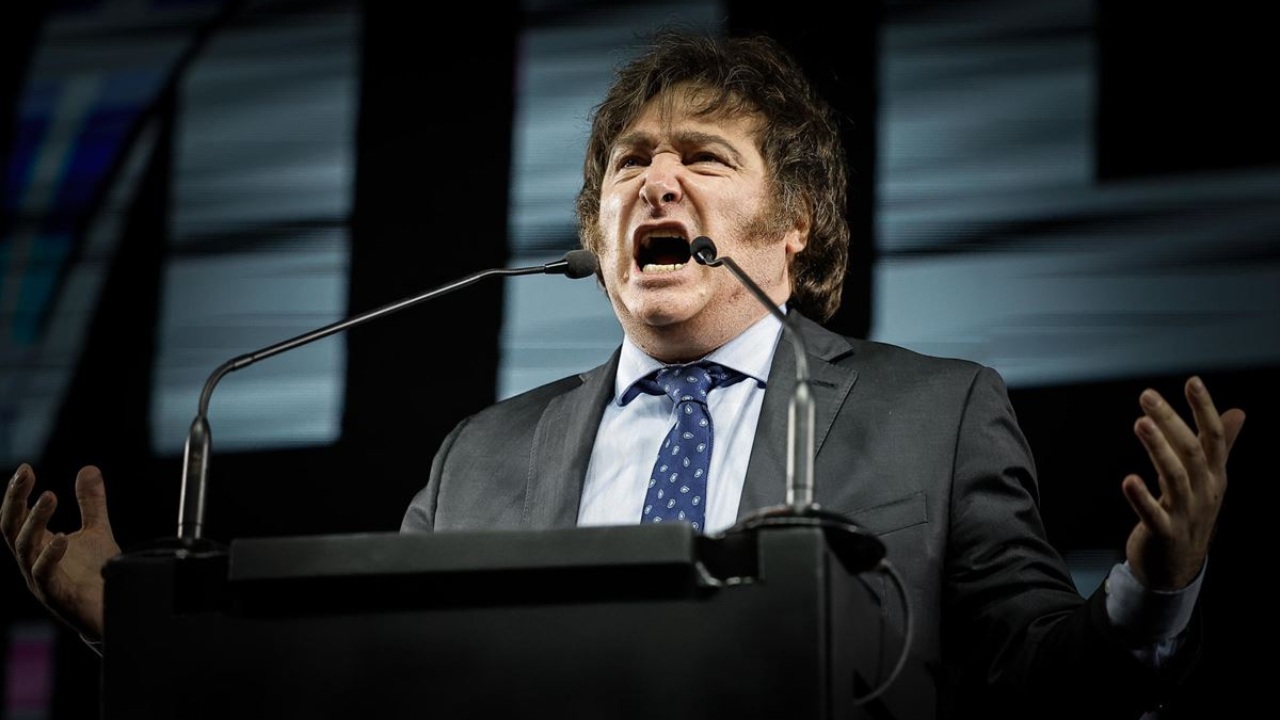 Javier Milei respondió a la polémica por el alza al salario de los burócratas