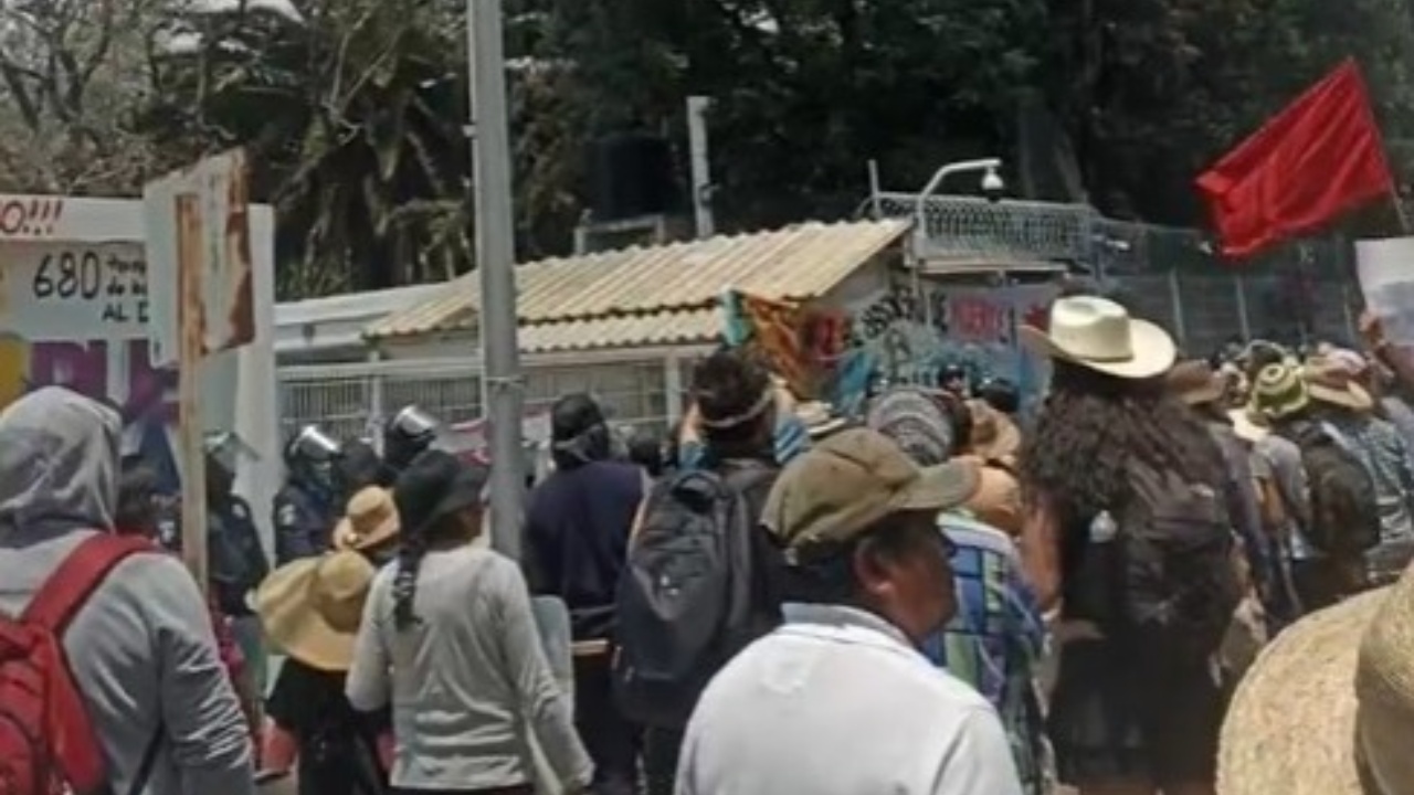Las autoridades estatales subrayaron su disposición para alcanzar acuerdos y soluciones respecto al relleno sanitario de Calpan.