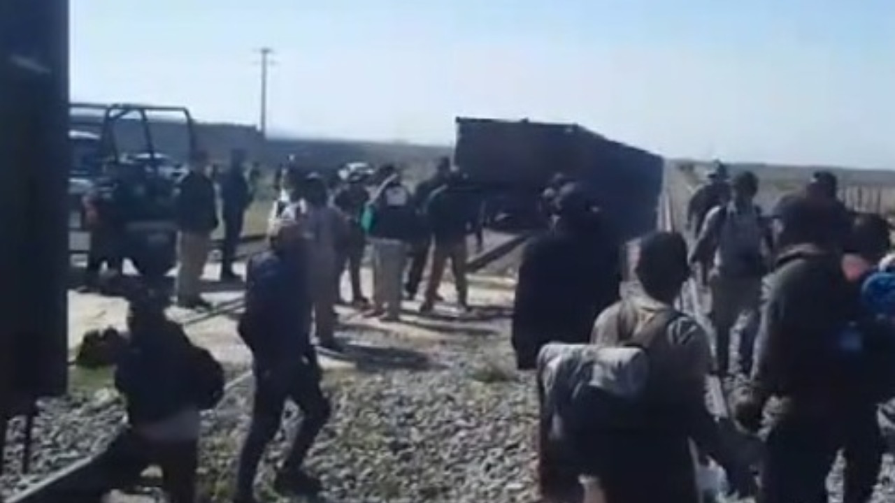 De acuerdo con un comunicado detalló que se trata de hombres, adolescentes, niñas y niños migrantes que pueden estar sujetos a protección internacional | Foto: Captura de Pantalla
