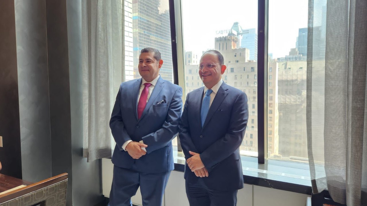 Alejandro Armenta, se reunió con el Cónsul de México en Nueva York, Jorge Islas
