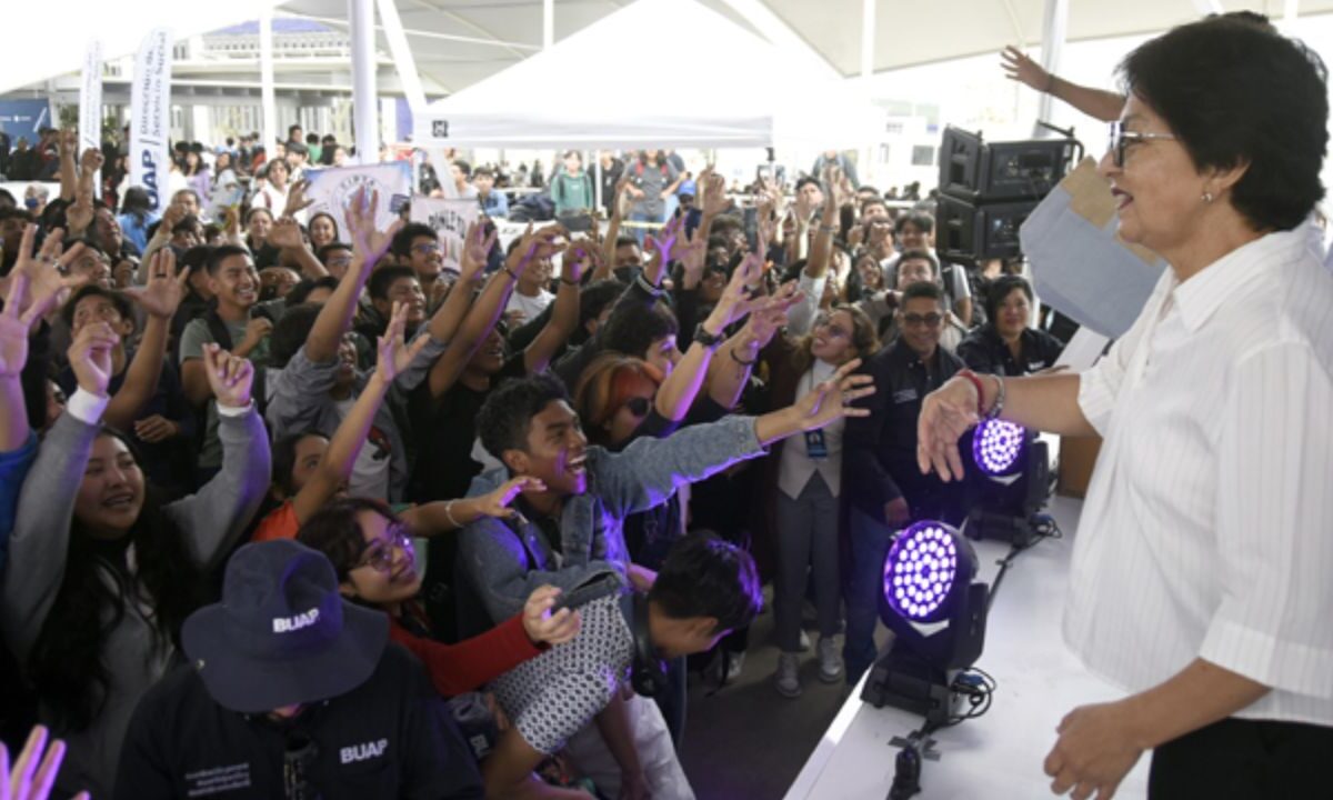 La BUAP recibió a cinco mil estudiantes que ingresaron en el Ciclo Escolar Otoño 2026 en Ciudad Universitaria 2 (CU2).