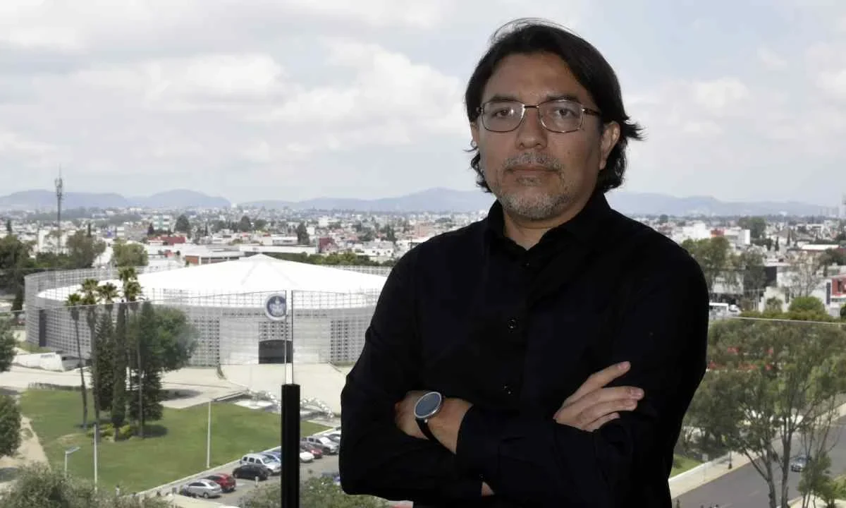Distinguen como miembro de la Academia Mexicana de Ciencias al investigador del ICGDE de la BUAP, Martín Rodrigo Echeverría Victoria.