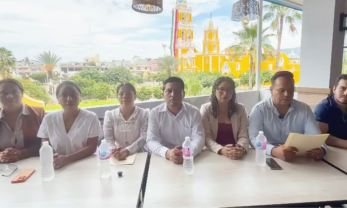 Guadalupe Bárcenas consideró que la instalación del organismo es la alternativa para terminar con la crisis política y social en Acatlán.